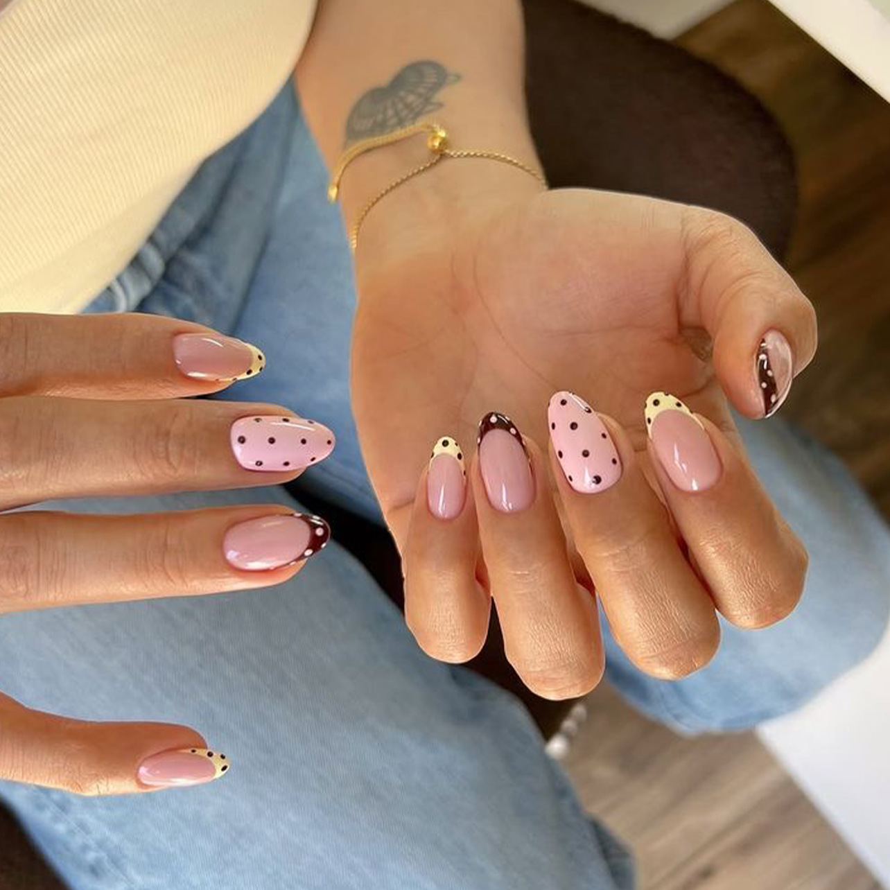 24Pcs Almond False Nails Sets  - Nail Art French Nails review and price